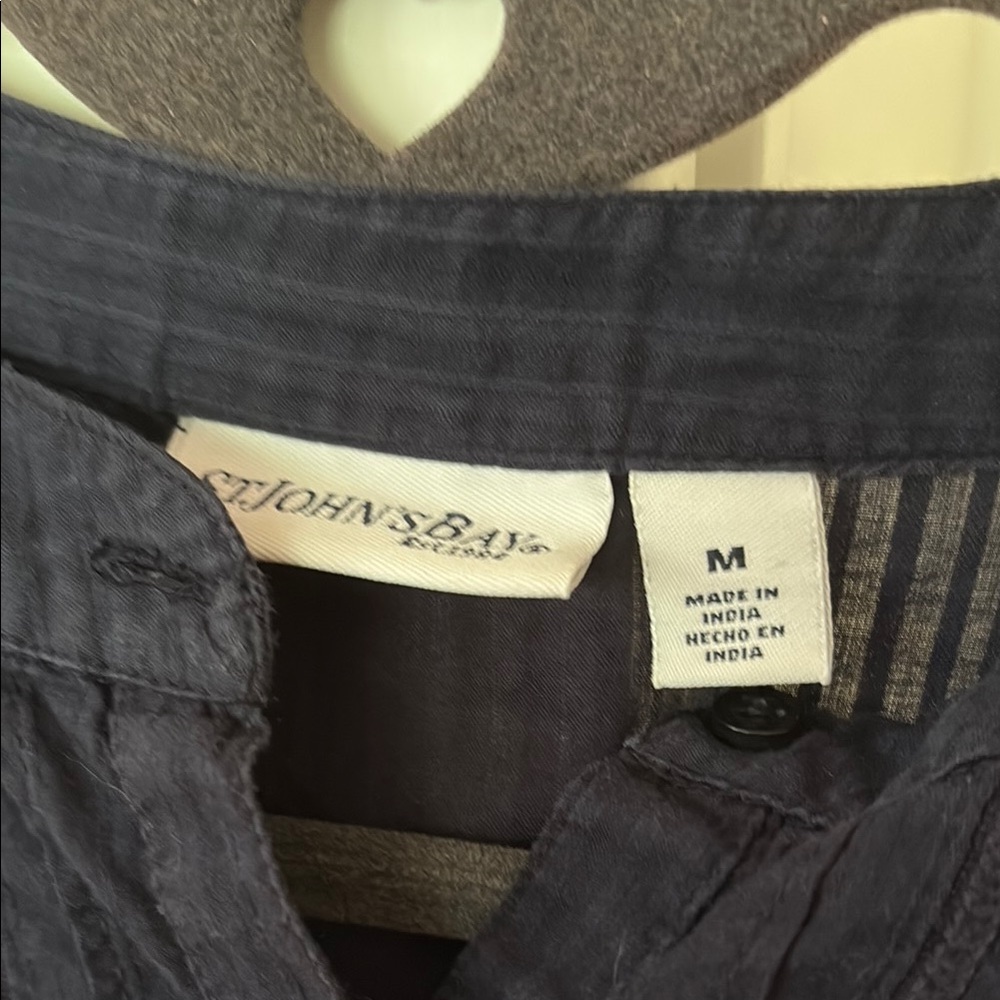 Navy Blue Women's Top - Picture 3 of 4